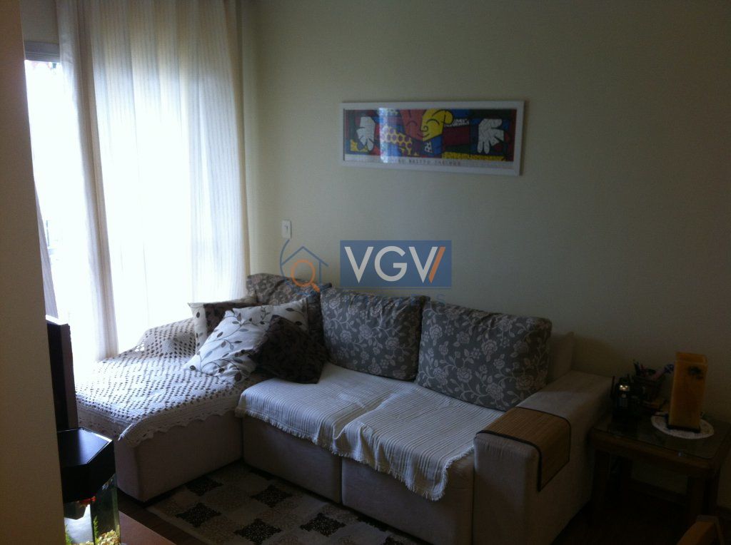 Apartamento à venda com 2 quartos, 58m² - Foto 1