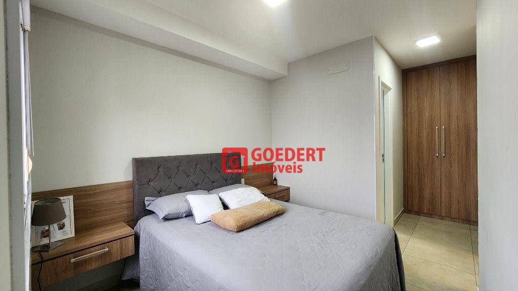 Apartamento à venda com 2 quartos, 68m² - Foto 18