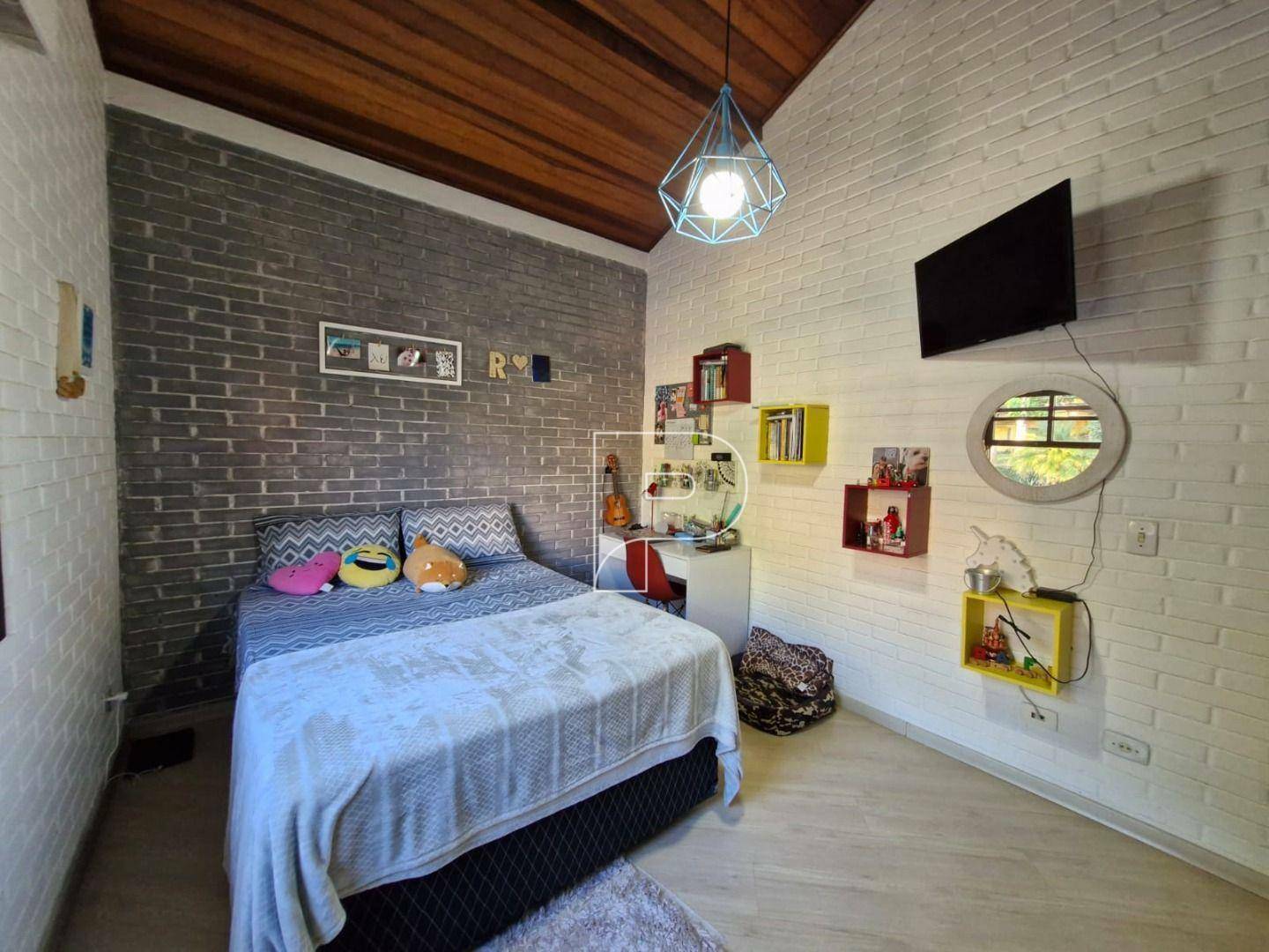 Casa de Condomínio à venda com 4 quartos, 261m² - Foto 19