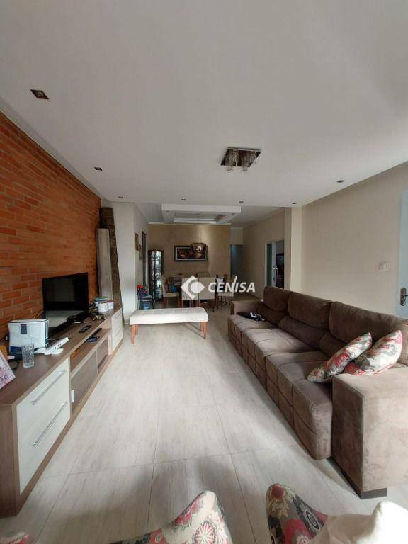 Casa à venda com 3 quartos, 166m² - Foto 5