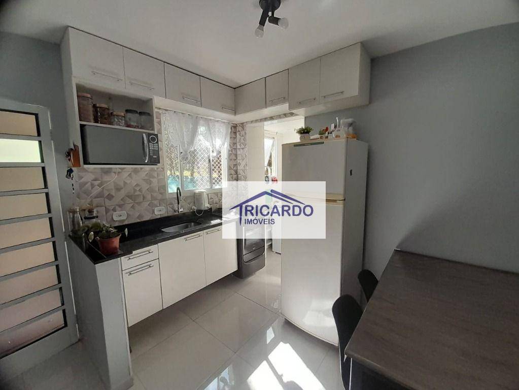 Apartamento à venda com 2 quartos, 50m² - Foto 1