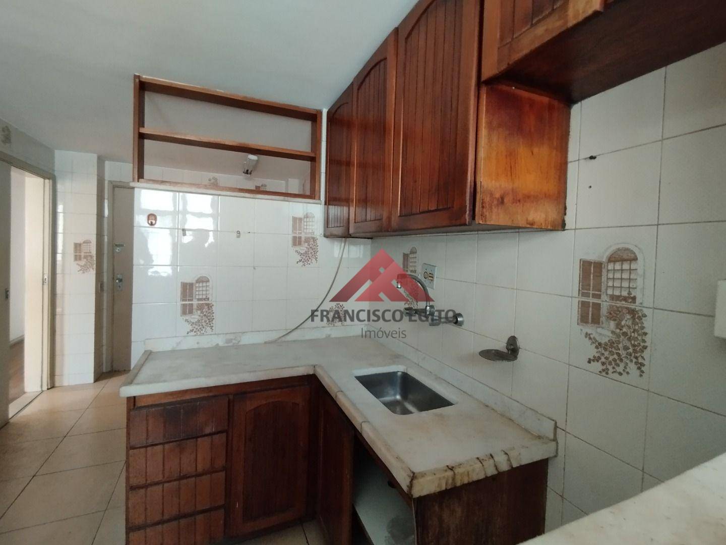 Apartamento à venda com 3 quartos, 144m² - Foto 18