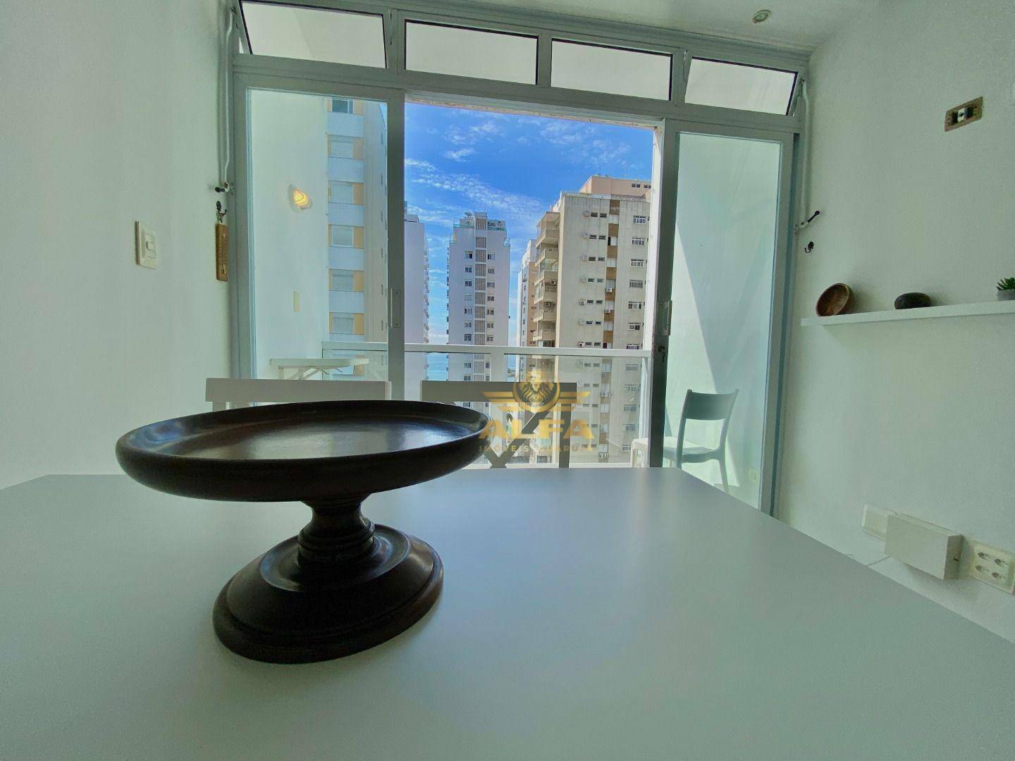 Apartamento à venda com 2 quartos, 60m² - Foto 4