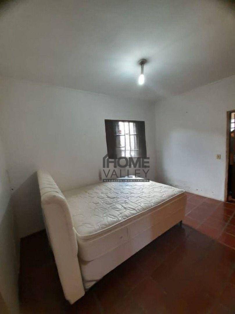 Casa à venda com 4 quartos, 151m² - Foto 22