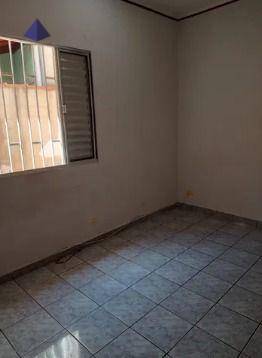 Sobrado à venda com 4 quartos, 100m² - Foto 11