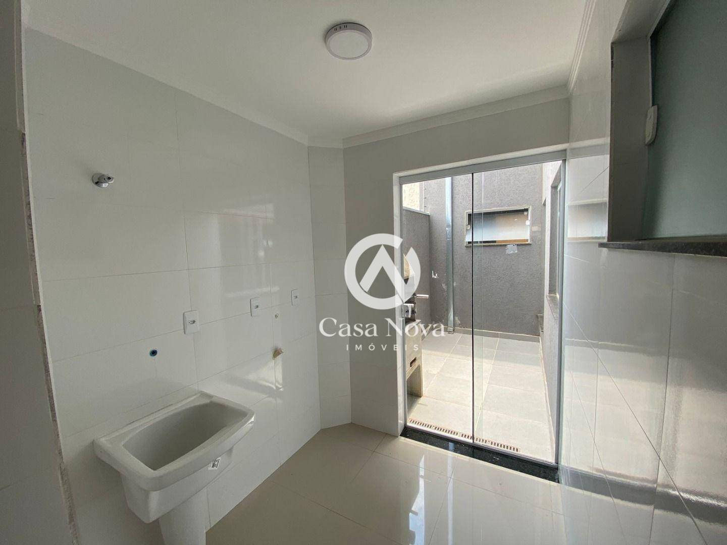 Apartamento à venda com 2 quartos, 71m² - Foto 4