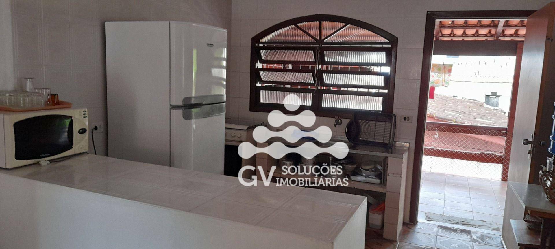 Casa de Condomínio à venda com 8 quartos, 358m² - Foto 17