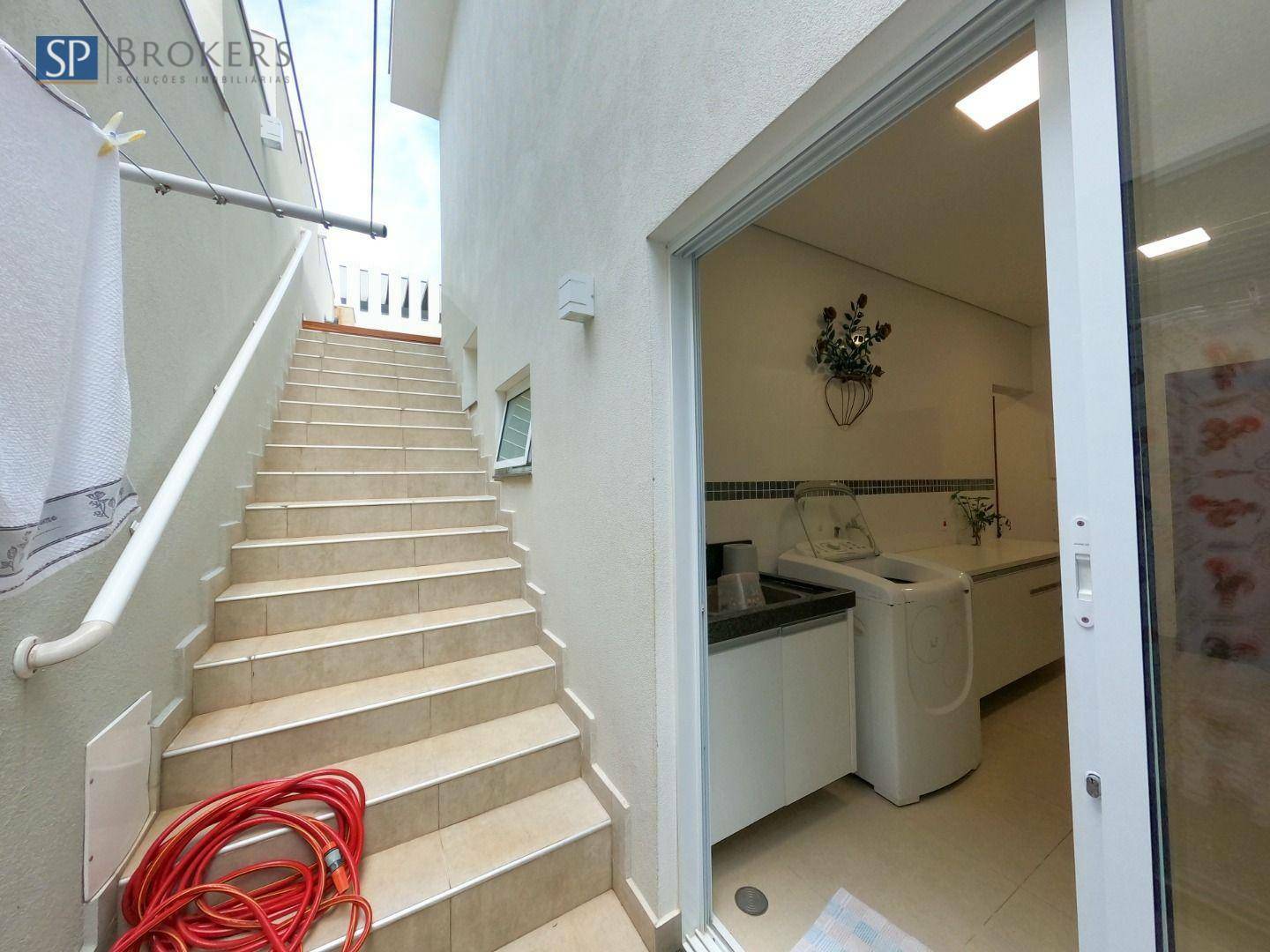 Casa de Condomínio à venda com 3 quartos, 232m² - Foto 30