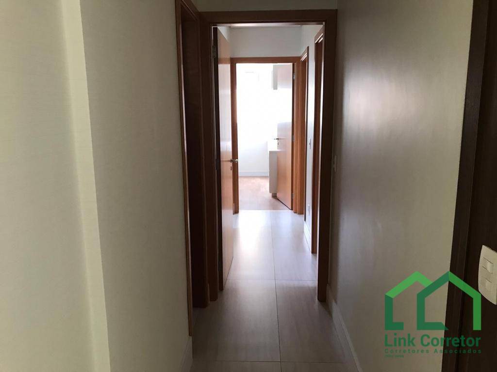 Apartamento à venda com 3 quartos, 112m² - Foto 5