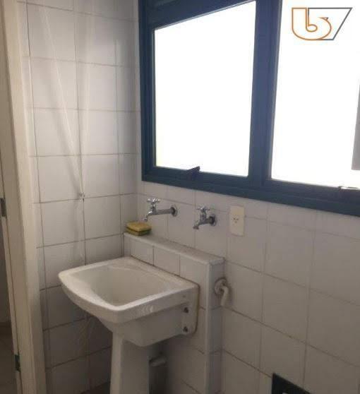 Apartamento para alugar com 3 quartos, 98m² - Foto 24