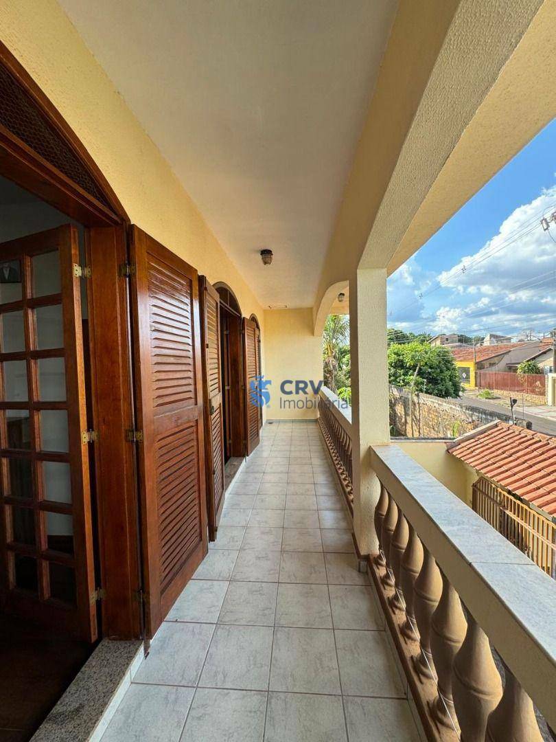 Casa à venda com 3 quartos, 342m² - Foto 25