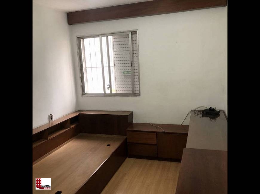 Apartamento à venda com 4 quartos, 180m² - Foto 1