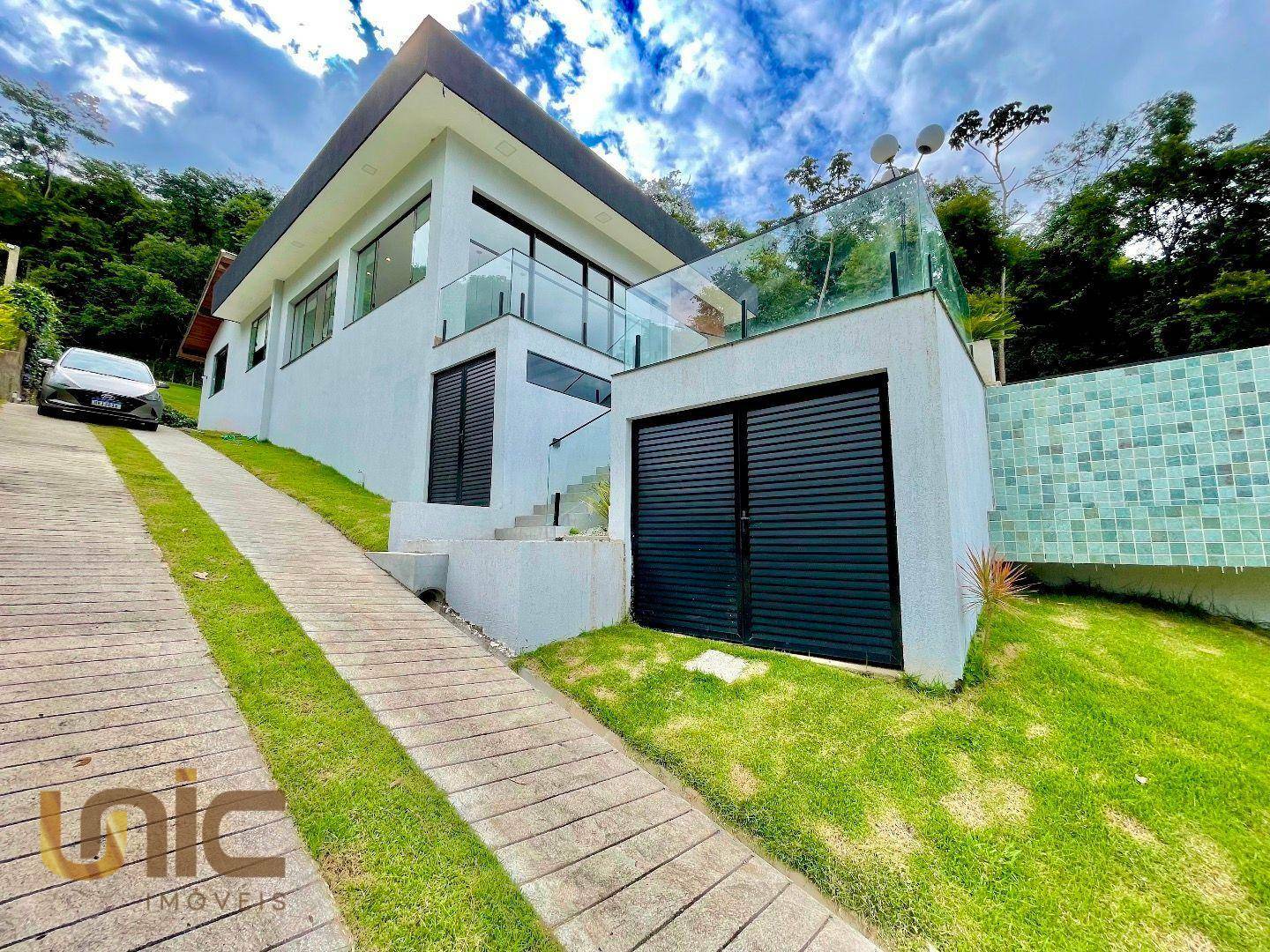 Casa de Condomínio à venda com 6 quartos, 360m² - Foto 58