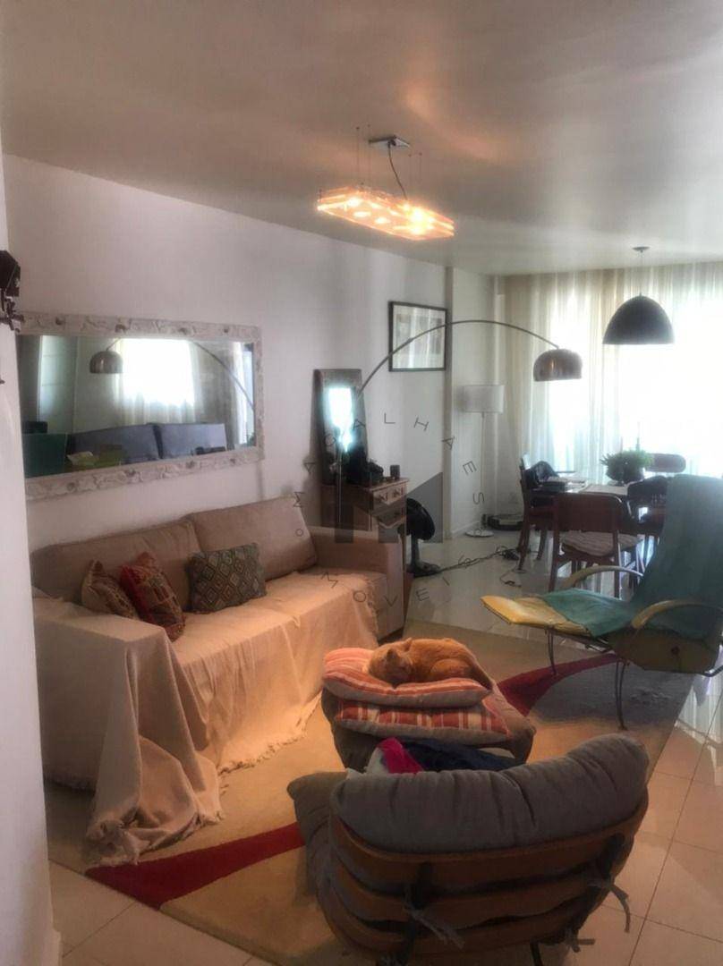 Apartamento à venda com 3 quartos, 126m² - Foto 3