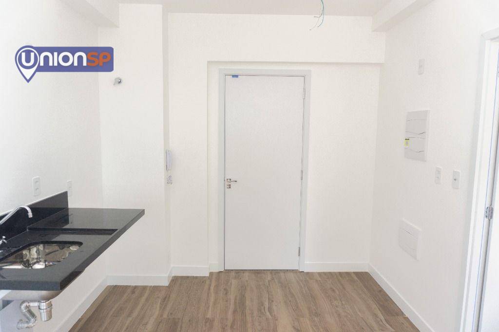 Apartamento à venda com 1 quarto, 33m² - Foto 6