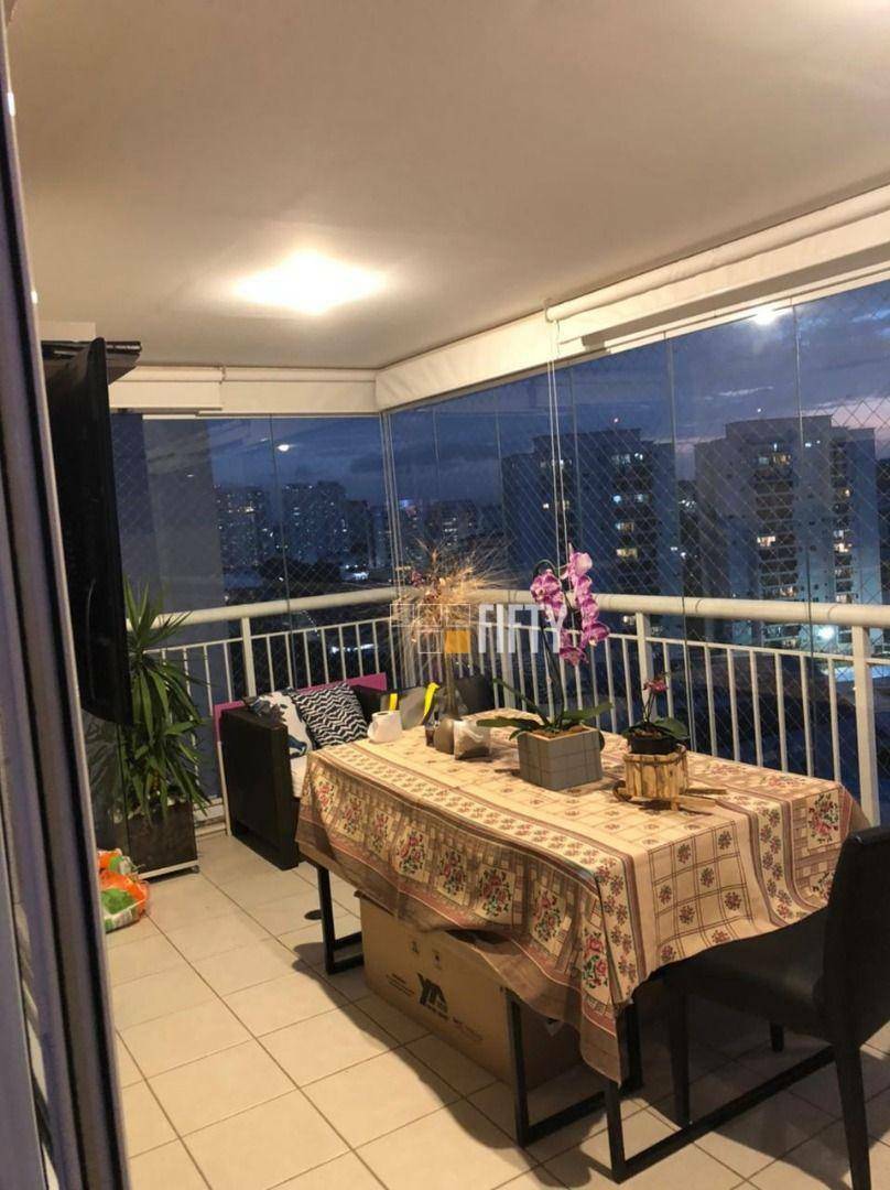 Apartamento à venda com 2 quartos, 79m² - Foto 1