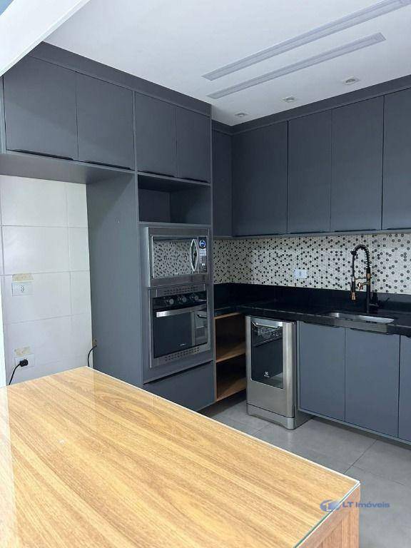 Apartamento à venda com 3 quartos, 93m² - Foto 4