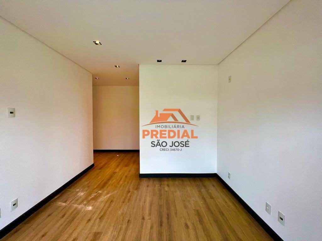 Casa de Condomínio à venda com 4 quartos, 460m² - Foto 23