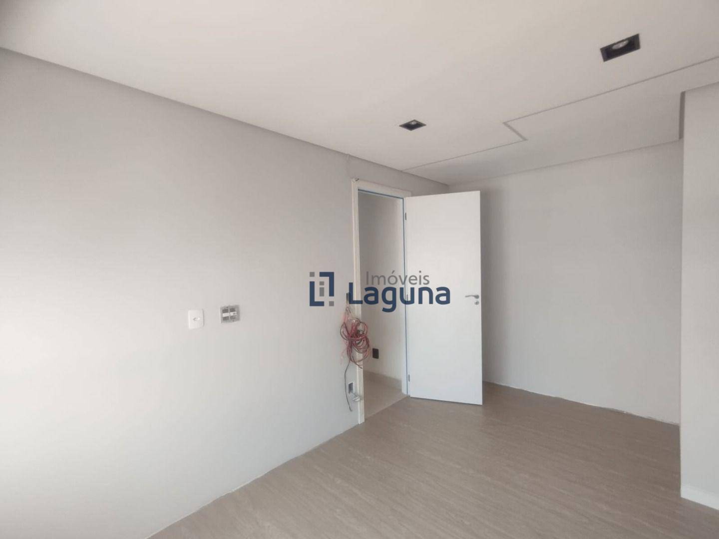 Apartamento à venda com 2 quartos, 68m² - Foto 17