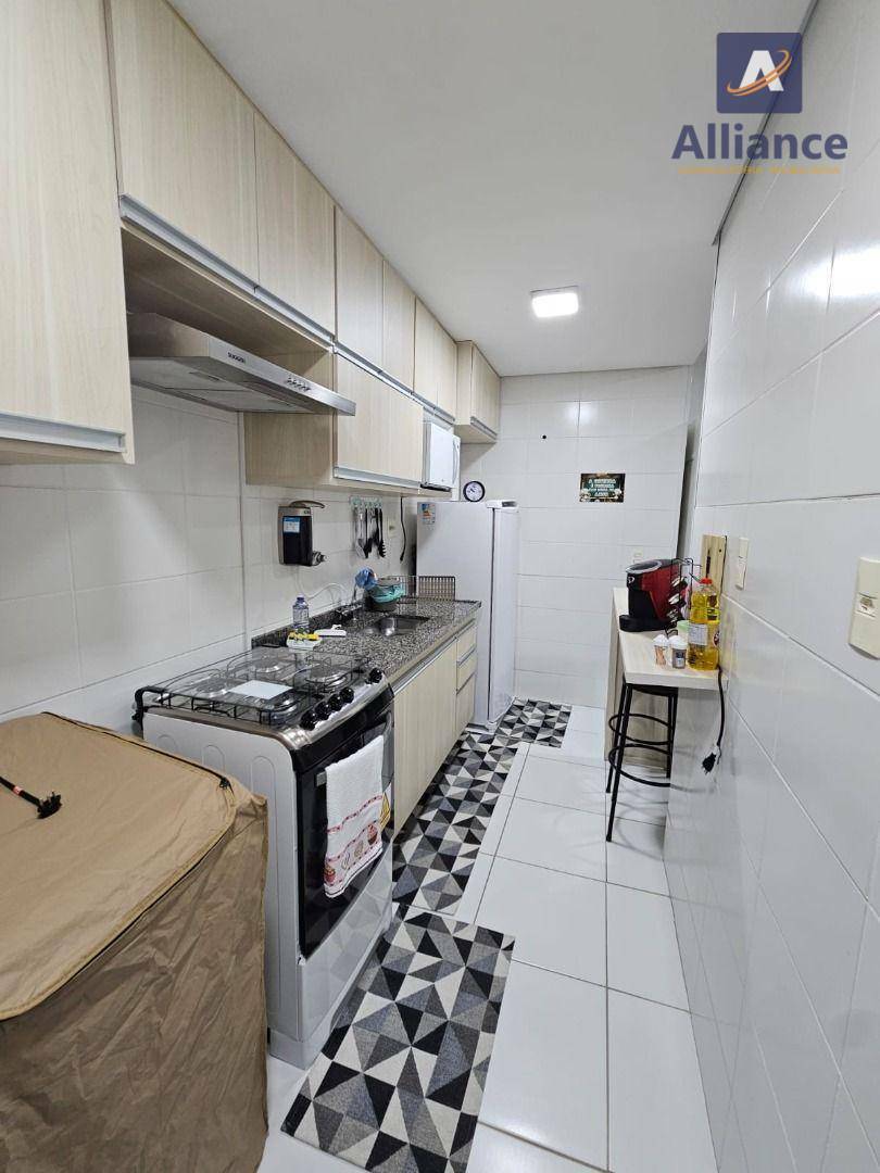 Apartamento para alugar com 2 quartos, 48m² - Foto 12