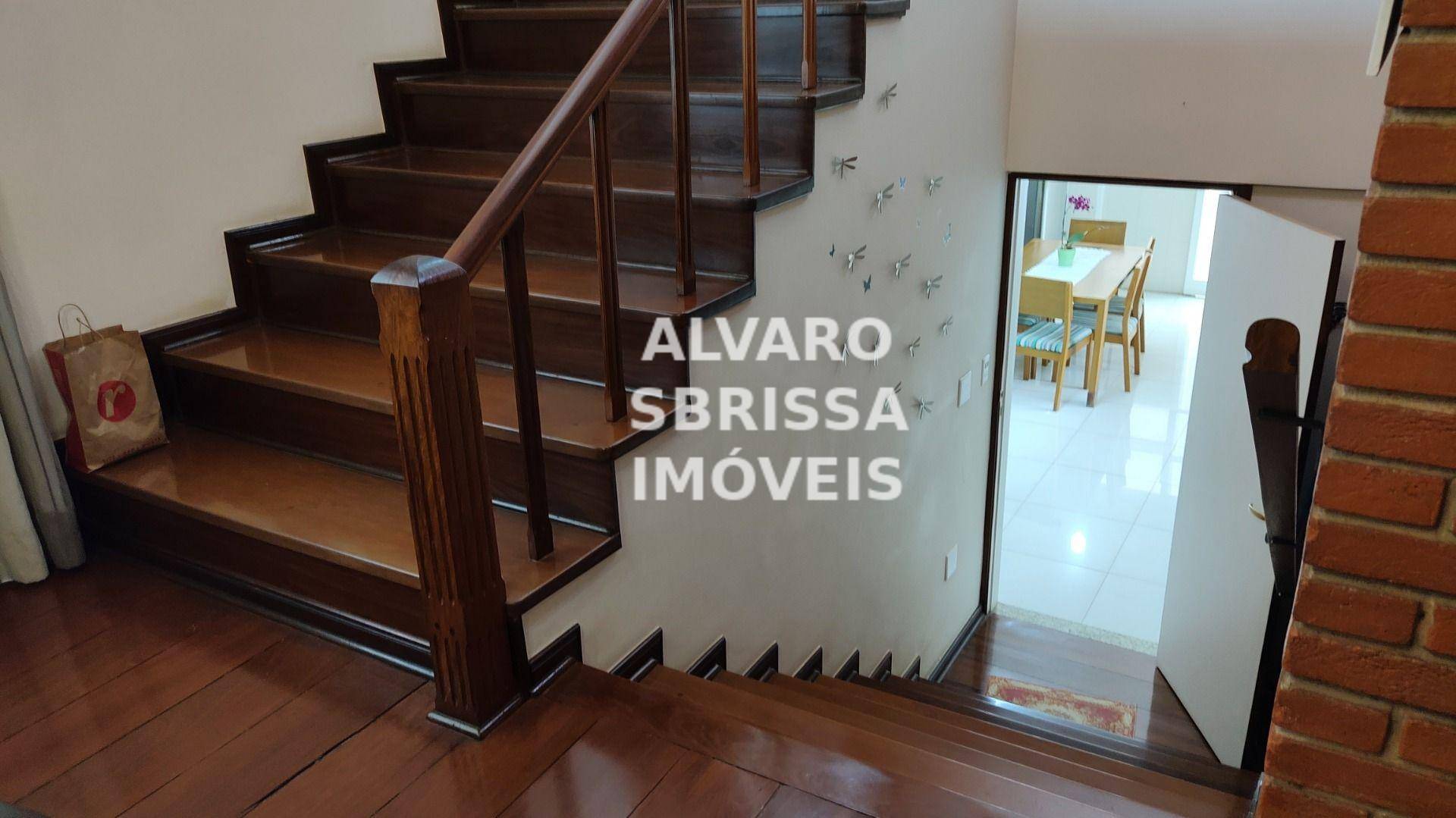 Casa de Condomínio à venda com 3 quartos, 350m² - Foto 13