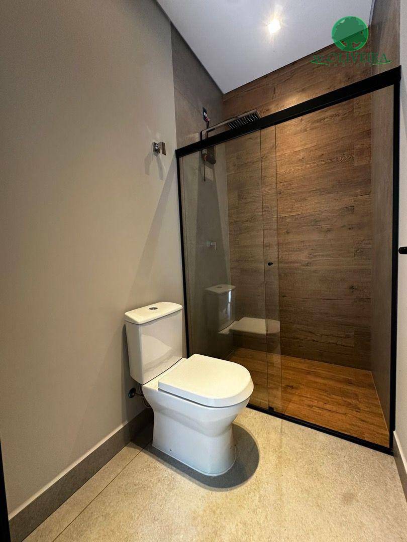 Sobrado à venda com 4 quartos, 347m² - Foto 18