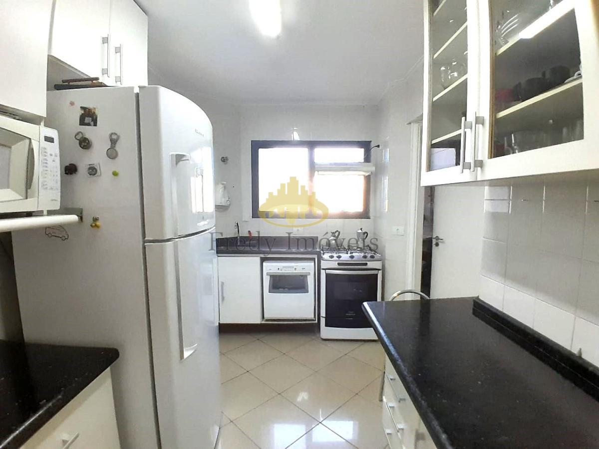 Apartamento à venda com 3 quartos, 96m² - Foto 31