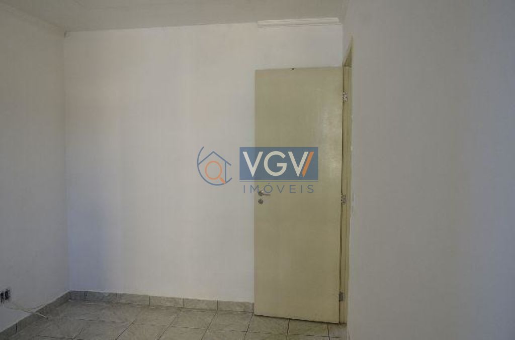 Apartamento à venda com 2 quartos, 64m² - Foto 5