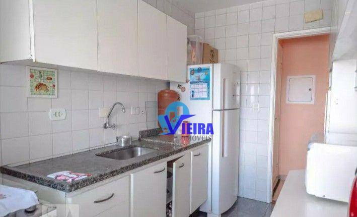 Apartamento à venda com 3 quartos, 64m² - Foto 12