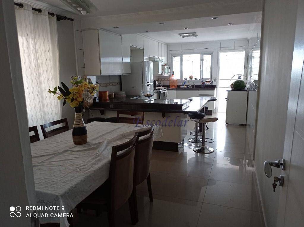 Sobrado à venda com 3 quartos, 248m² - Foto 5