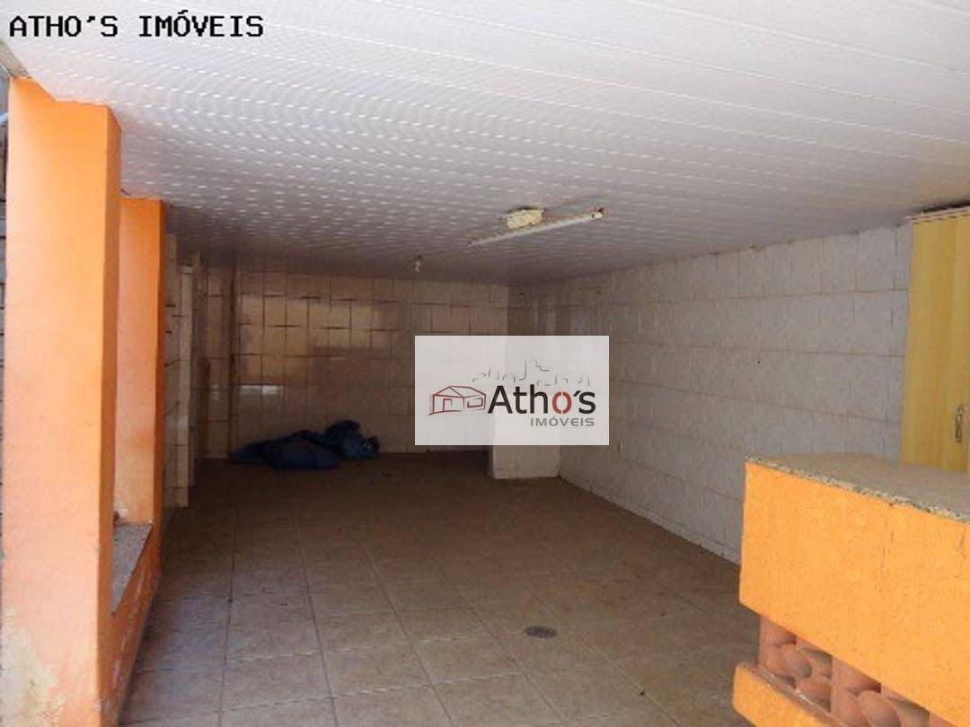 Casa à venda com 2 quartos, 100m² - Foto 13