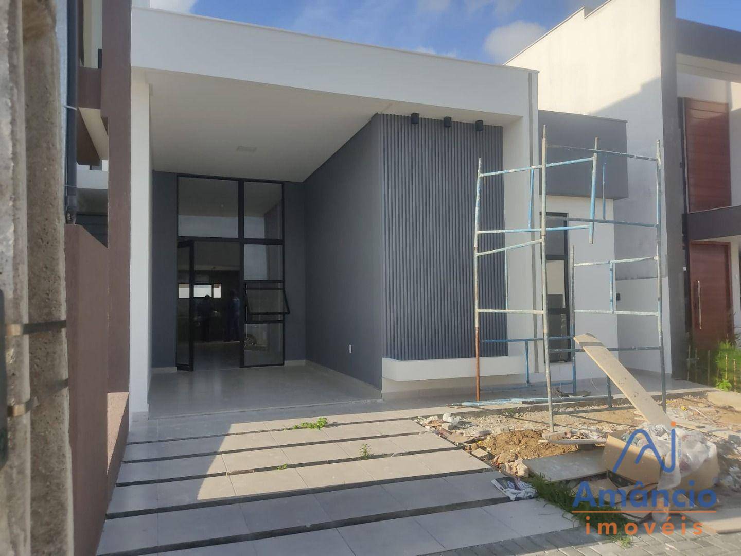 Casa de Condomínio à venda com 3 quartos, 102m² - Foto 1