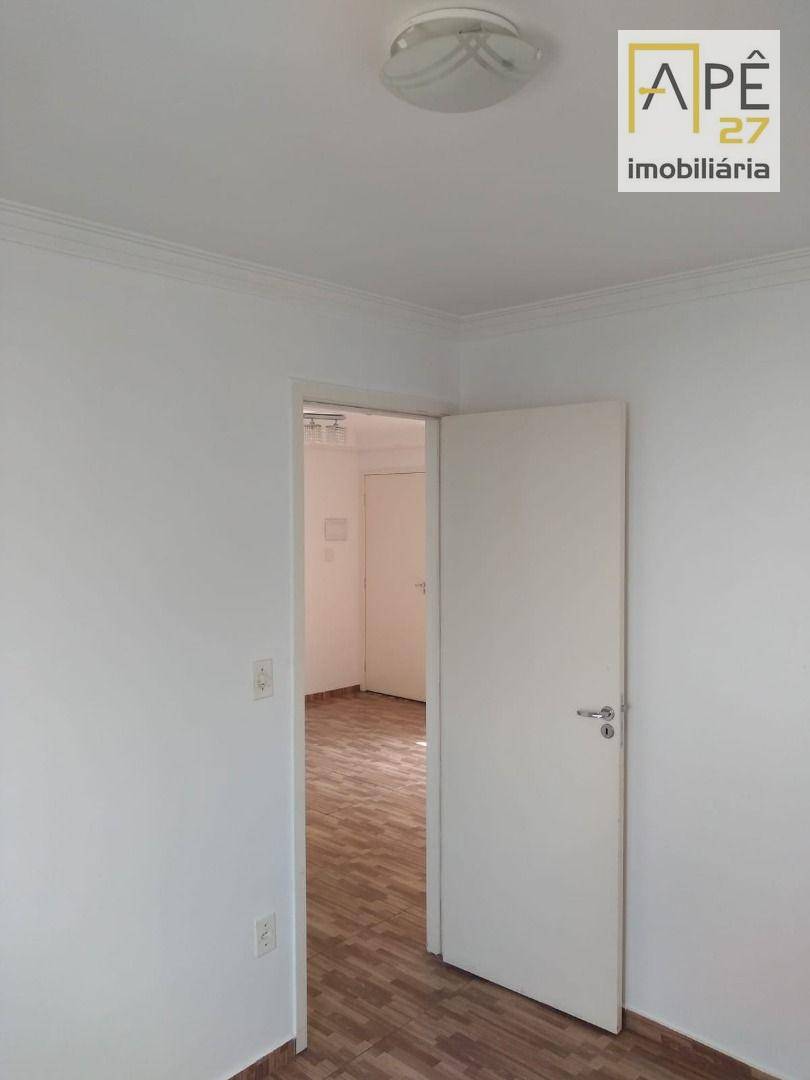 Apartamento à venda com 2 quartos, 43m² - Foto 8