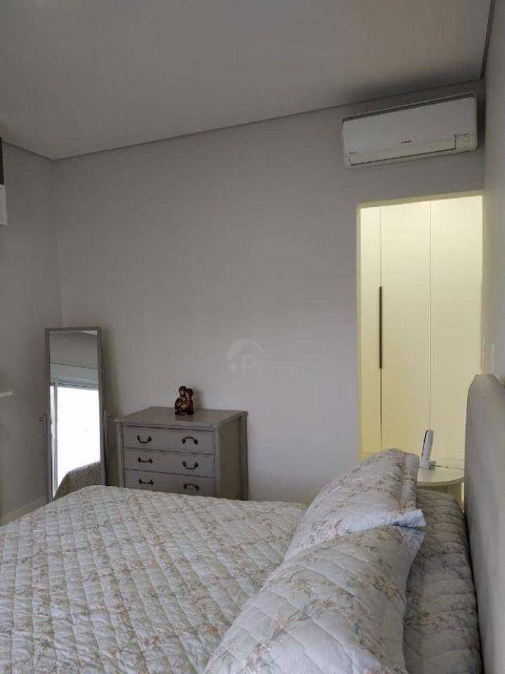 Casa de Condomínio à venda com 4 quartos, 223m² - Foto 18