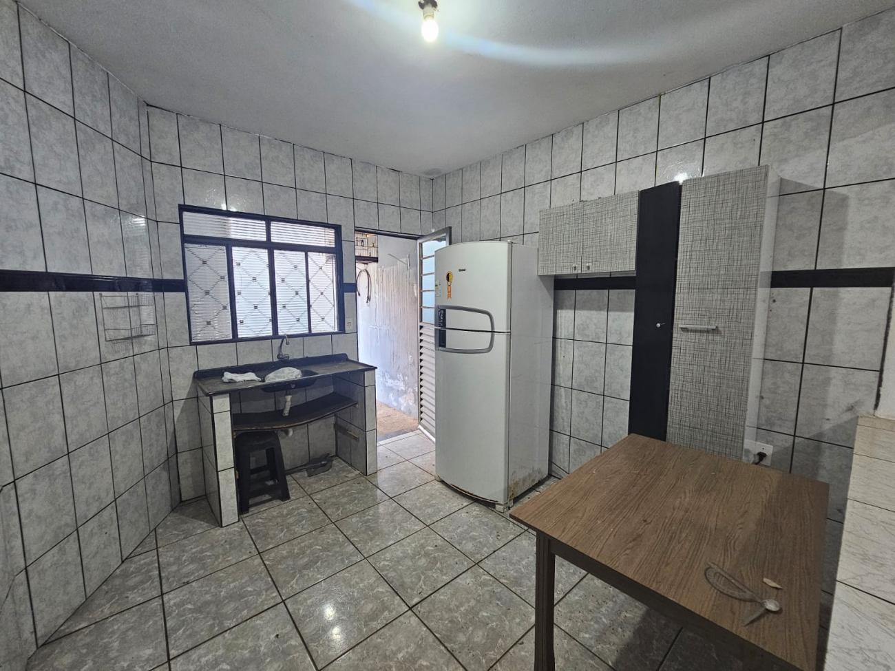 Casa à venda com 2 quartos, 200m² - Foto 12