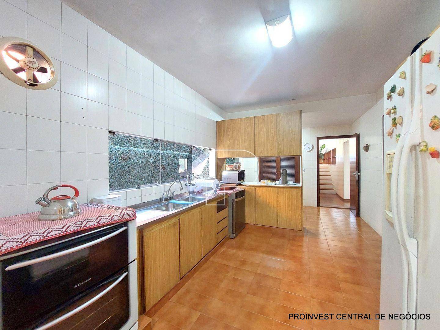 Casa de Condomínio à venda com 4 quartos, 549m² - Foto 24