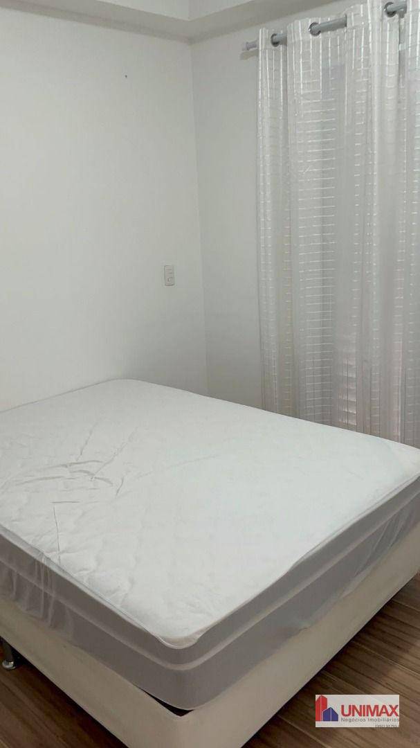 Apartamento para alugar com 1 quarto, 53m² - Foto 11