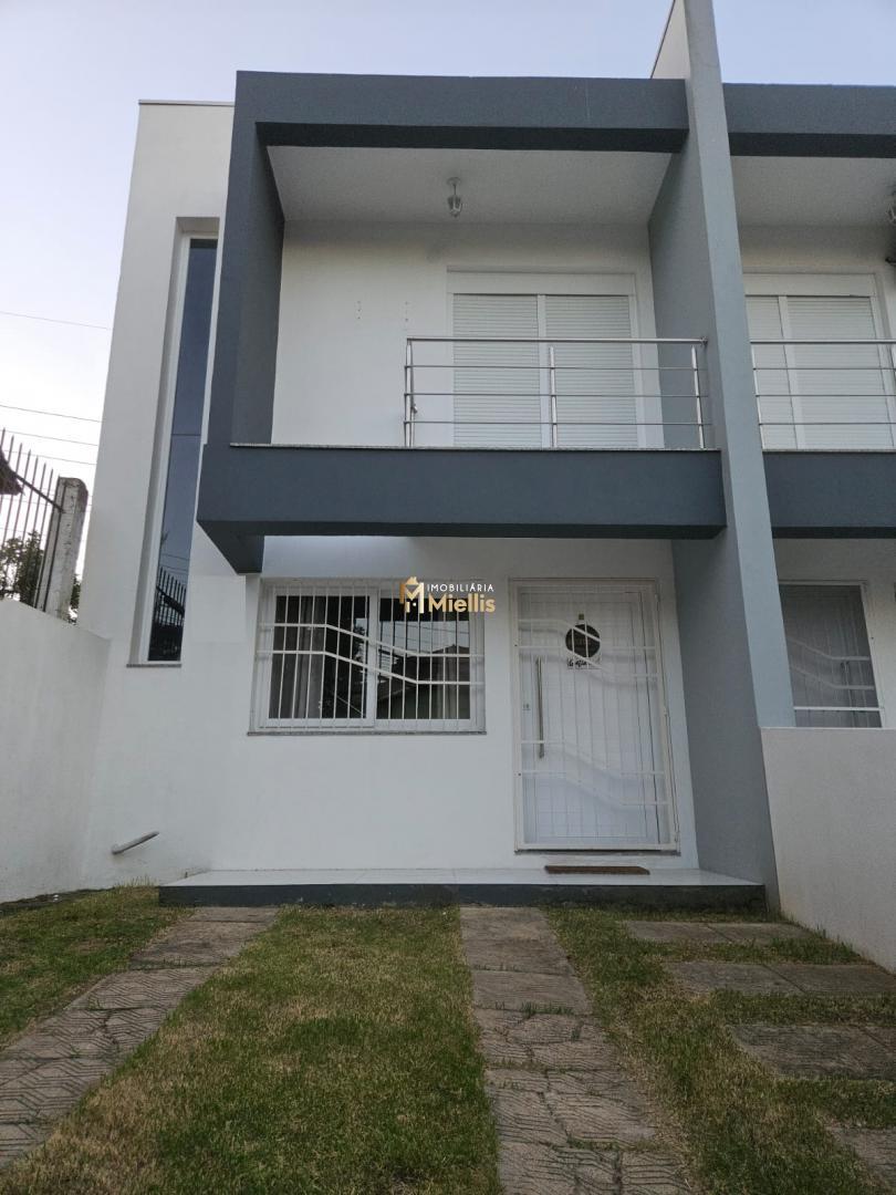 Casa à venda com 3 quartos, 127m² - Foto 1