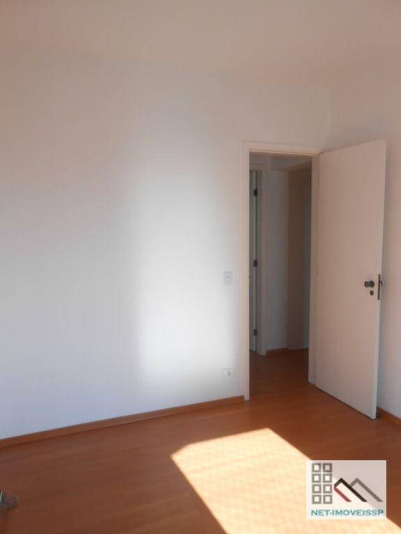 Apartamento para alugar com 4 quartos, 130m² - Foto 24