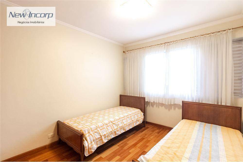 Apartamento à venda com 4 quartos, 187m² - Foto 12