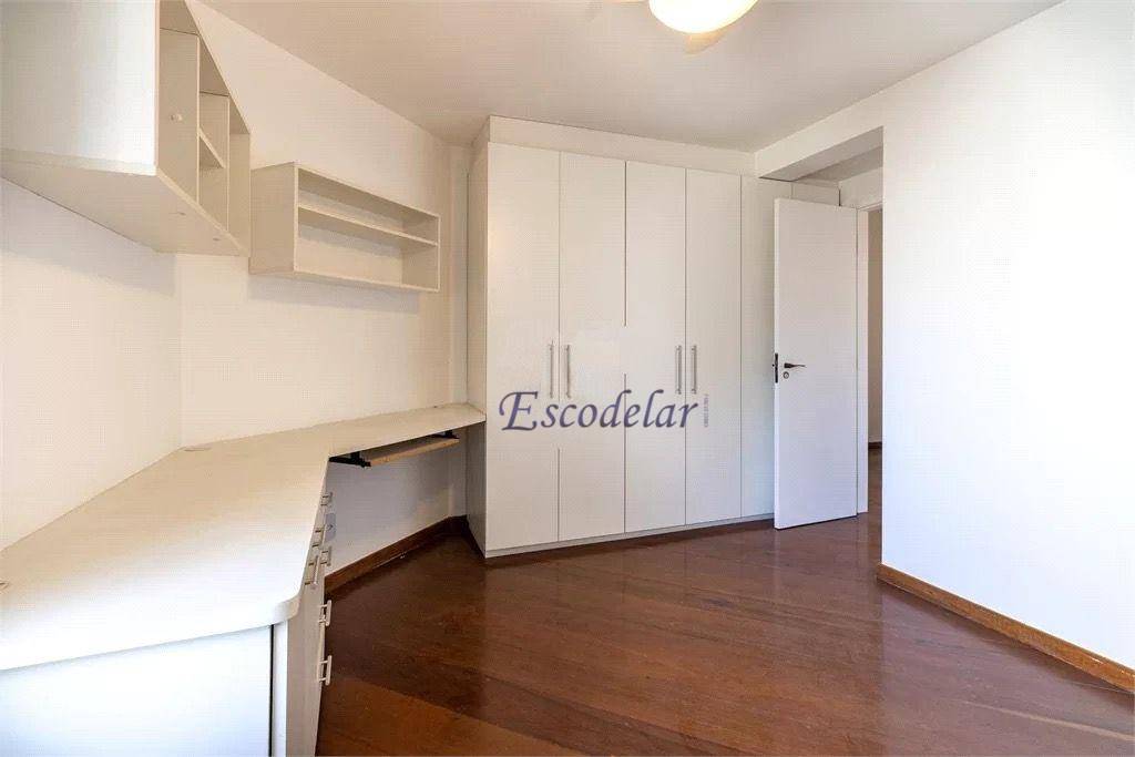 Apartamento à venda com 4 quartos, 214m² - Foto 18