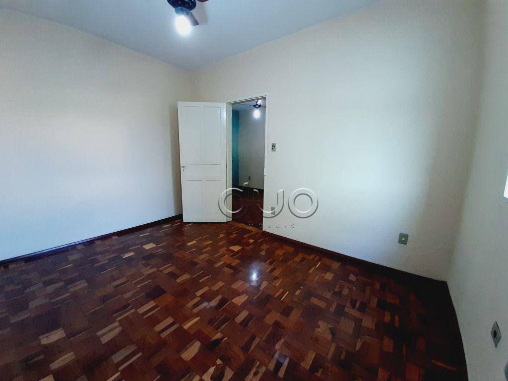 Casa à venda com 2 quartos, 104m² - Foto 5