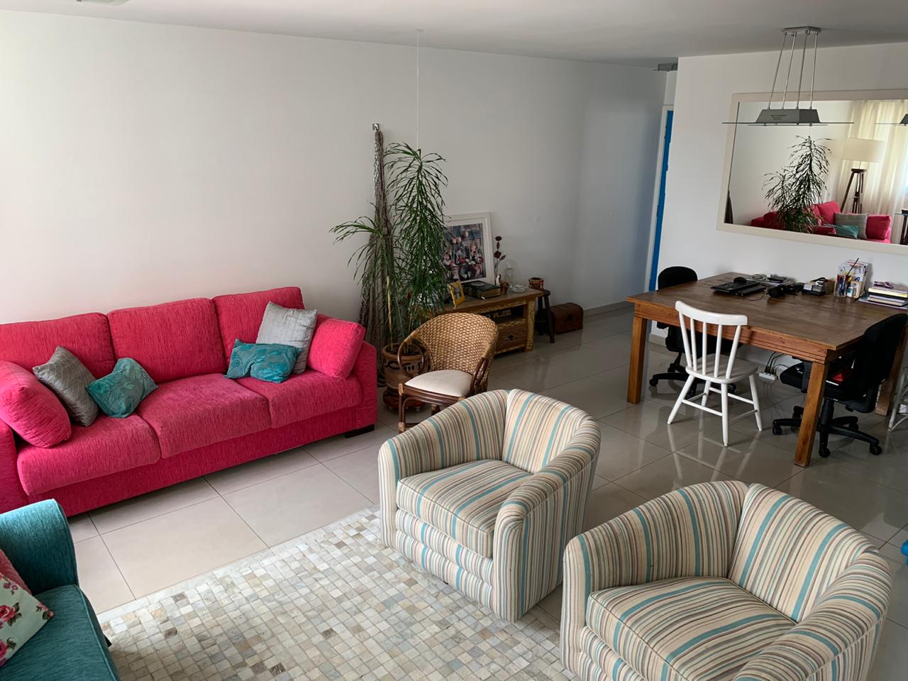 Apartamento à venda com 2 quartos, 103m² - Foto 2