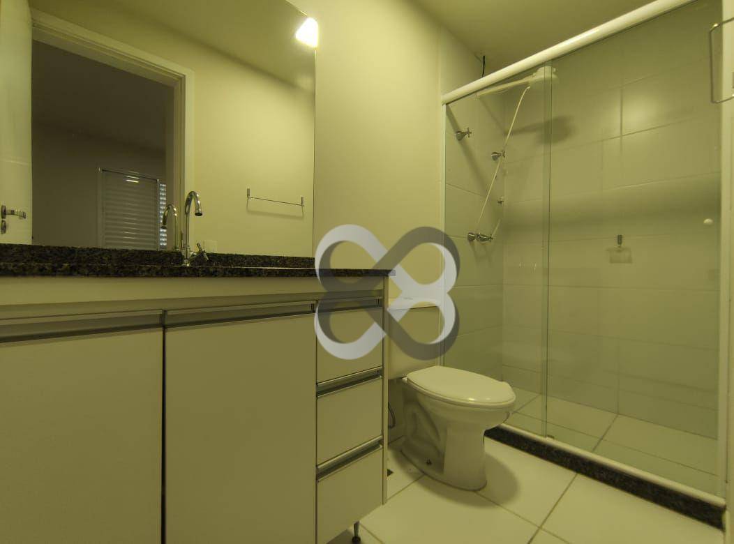 Apartamento para alugar com 3 quartos, 75m² - Foto 11