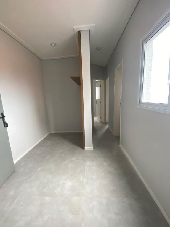 Apartamento à venda com 2 quartos, 76m² - Foto 2