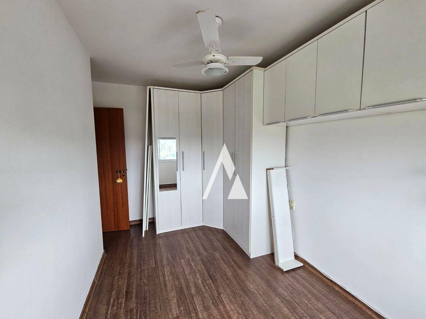 Apartamento à venda e aluguel com 2 quartos, 76m² - Foto 19