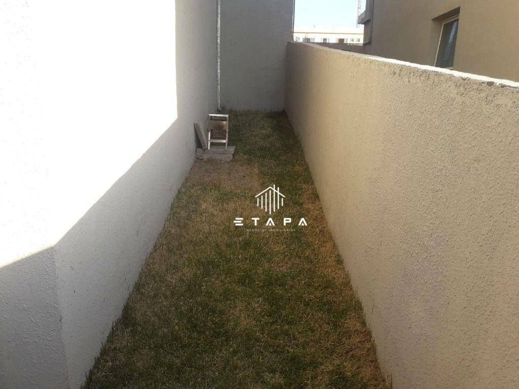Apartamento à venda com 2 quartos, 64m² - Foto 14