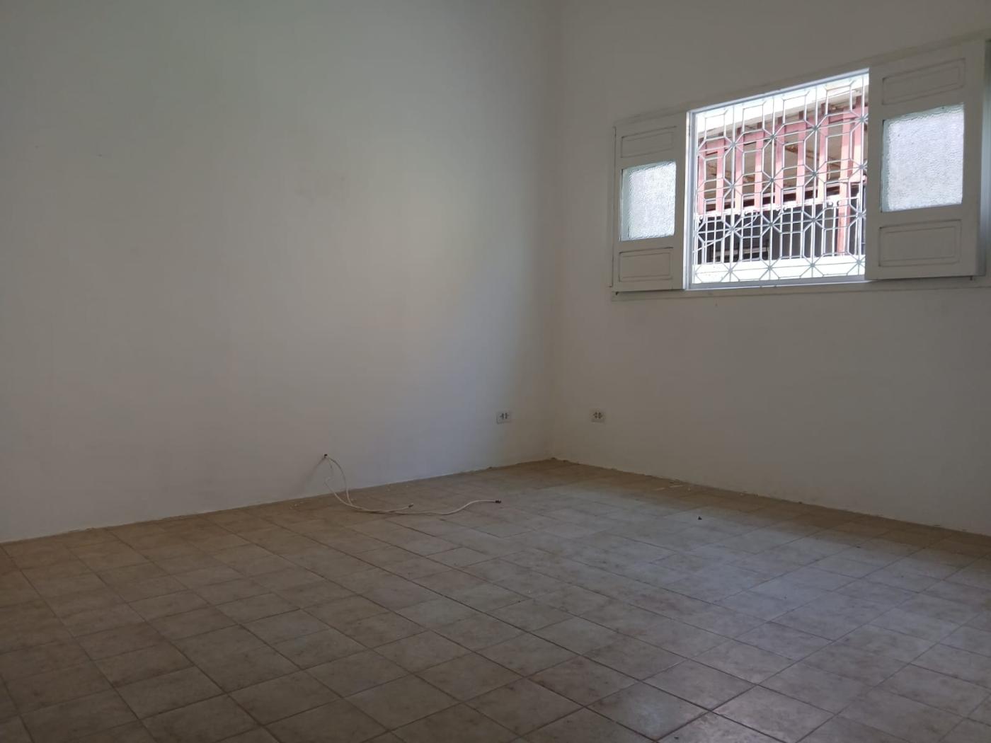 Casa para alugar com 3 quartos, 330m² - Foto 23