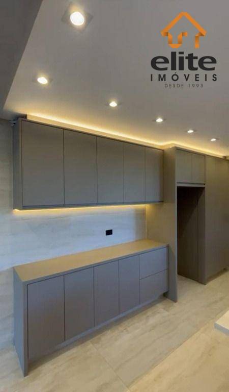 Casa à venda com 4 quartos, 500m² - Foto 7