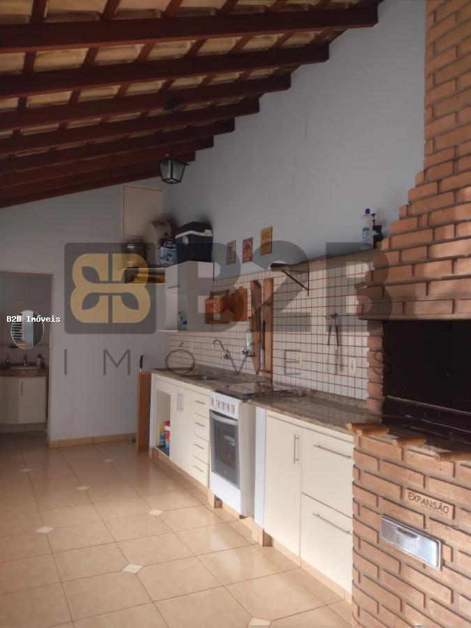 Casa à venda com 3 quartos, 186m² - Foto 24